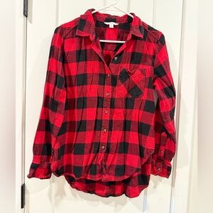 Time and Tru Red Black Buffalo Plaid Button Down Shirt
